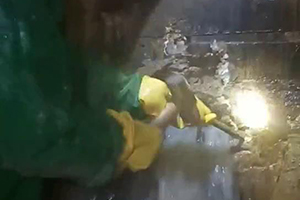 江苏消防水池堵漏施工视频